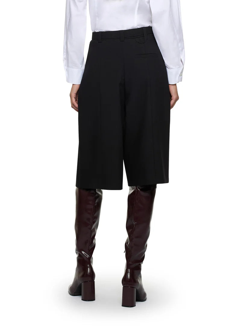 Pantaloni croppe cintura