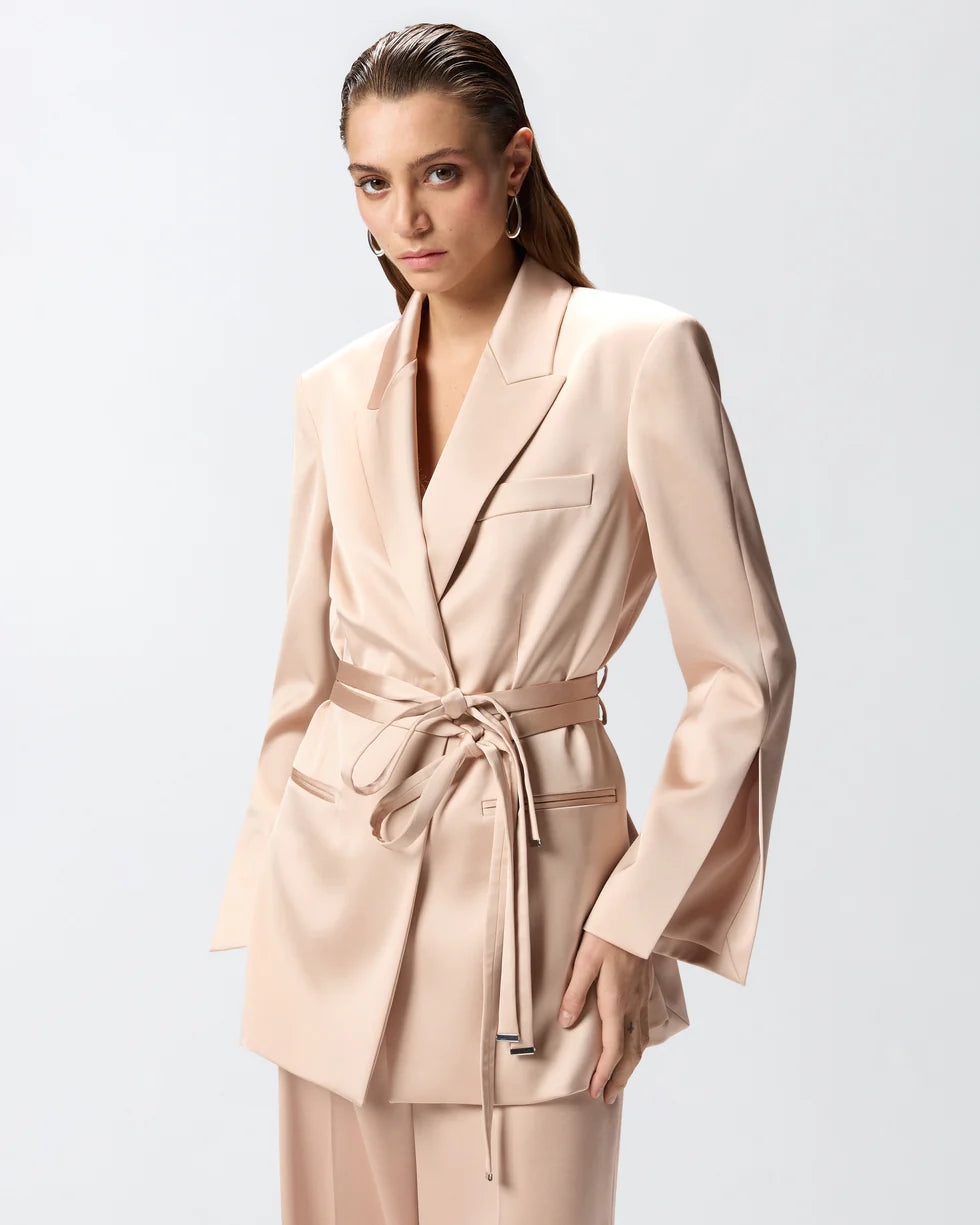 Rapa giacca in satin con cintura
