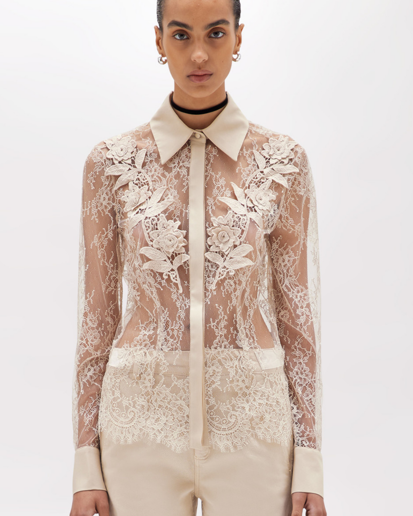 BLUGIRL - Camicia slim in pizzo con ricamo