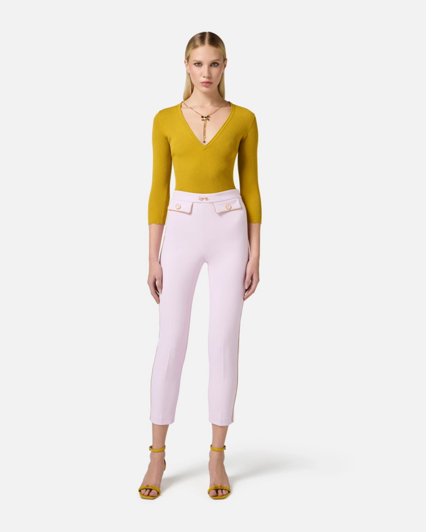 Pantaloni in crêpe con piping e morsetto gioiello