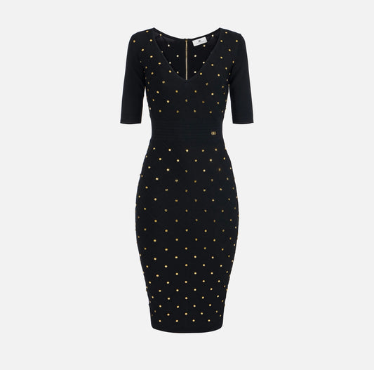 Abito in maglia con dettagli gioiello