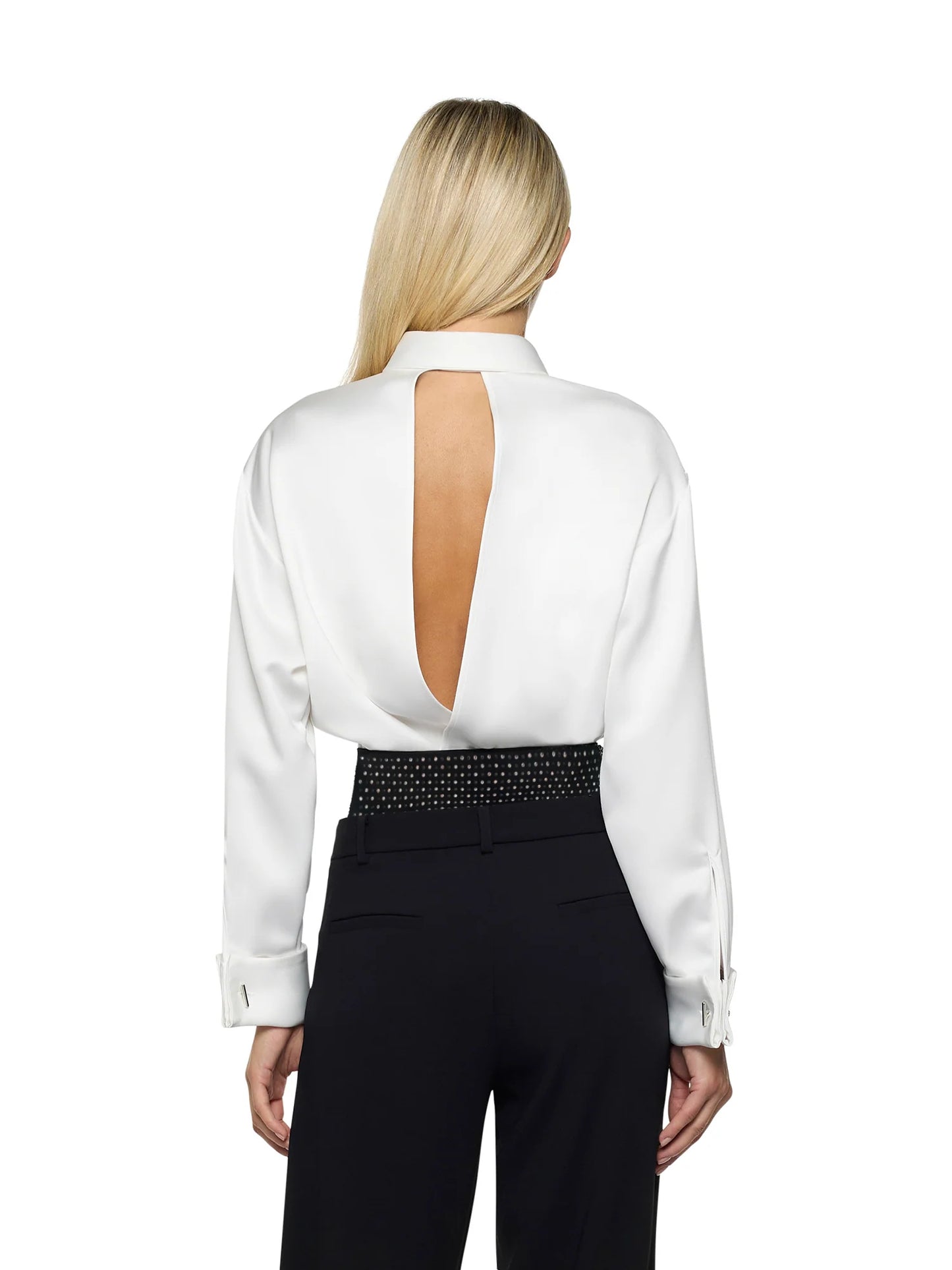 Camicia smocking aperta dietro